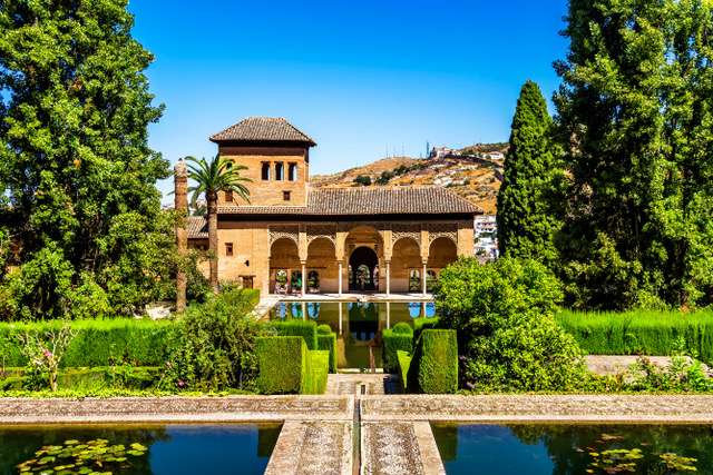 Déjate cautivar por los encantos de Granada