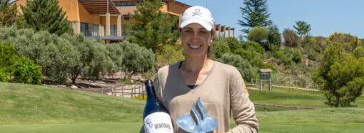 Elena Hualde, campeona del Santander Golf Tour Logroño