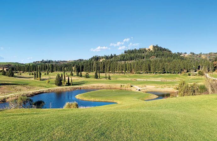 Bajo el Sol de La Toscana, Revista de Golf para Mujeres, Ladies In Golf