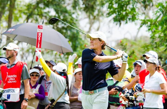 Normas de Comportamiento del Público en Torneos Oficiales, Revista de Golf para Mujeres, Ladies In Golf