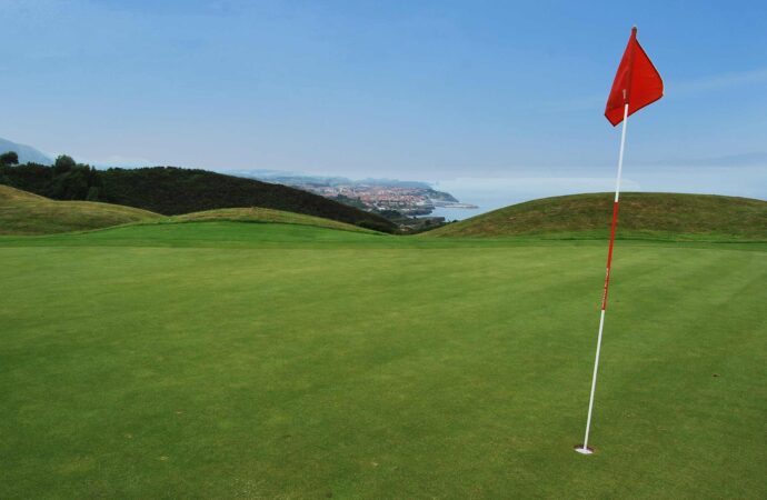 ASTURIAS. Un paraíso natural entre el mar y la montaña, Revista de Golf para Mujeres, Ladies In Golf
