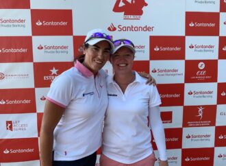 Lucha entre Manon De Roey y Carmen Alonso en el Santander Golf Tour