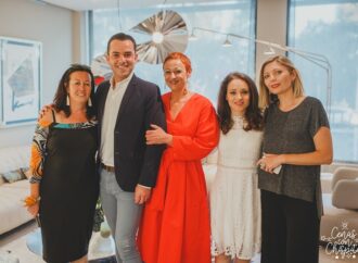 CENA CON CHISPITAS BY ANA PORRAS EN ROCHE BOBOIS MARBELLA El estilo de Manuel Espejo