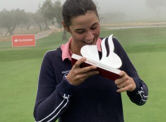 Agathe Laisne, campeona del Santander Golf Tour LETAS Málaga