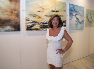 Mares de Luz by Elisa Cook