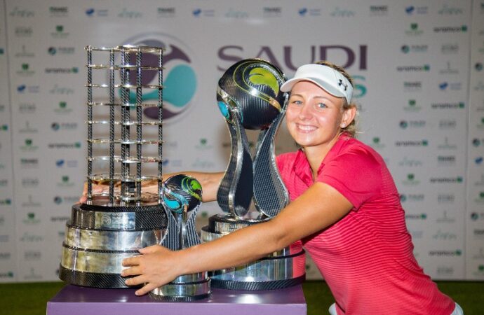 Hat-trick de Pedersen en Arabia Saudita, Revista de Golf para Mujeres, Ladies In Golf