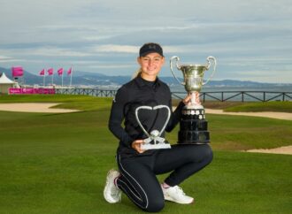 Emily Pedersen vuelve a doblar trofeos al ganar el Spanish Open y el Race to Costa del Sol