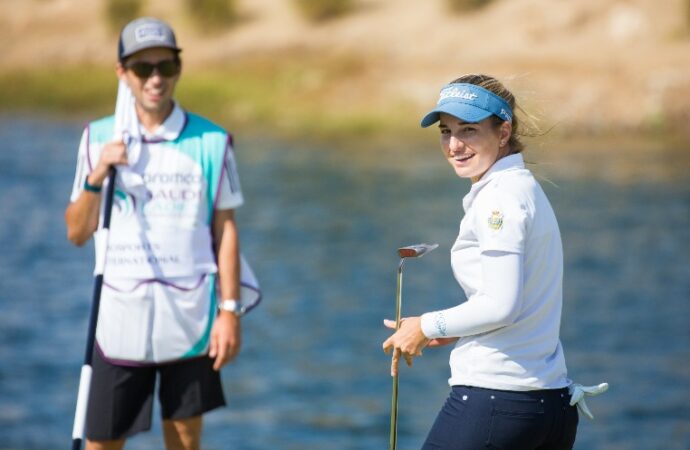 Luna Sobrón líder en el individual del Saudí Open, Revista de Golf para Mujeres, Ladies In Golf