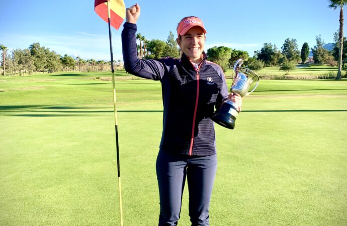 Luna: Sobr&oacute;n: &raquo; Ya se empieza a hablar m&aacute;s del golf femenino y ahora, con la Solheim, toda Espa&ntilde;a sabr&aacute; lo que es el golf femenino&raquo;, Revista de Golf para Mujeres, Ladies In Golf