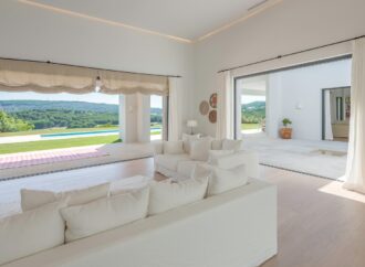 Villa house for sale in Sotogrande