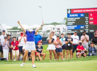 Team Europe by 3 points heading into day two  2021 Solheim Cup