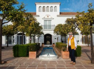 Lourdes Molina-Añoreta Golf Captain