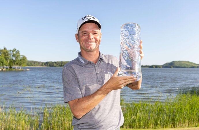 WHITNELL SECURES VICTORY AT VOLVO CAR SCANDINAVIAN MIXED, Women's Golf Magazine, Ladies In Golf