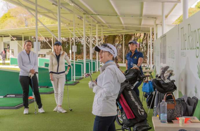 CLINICS PARA EMPRESAS EN THE RANGE MARBELLA, Revista de Golf para Mujeres, Ladies In Golf