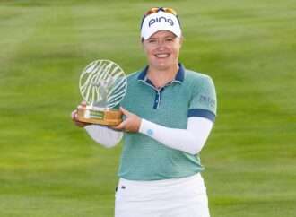 DE ROEY CRUISES TO SECOND LET TITLE AT INVESTEC SA WOMEN’S