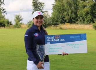 Clews wins Smorum Ladies Open for the second year in arrow