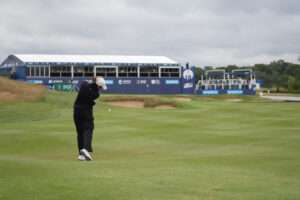 Teresa Toscano goes professional, Women's Golf Magazine, Ladies In Golf