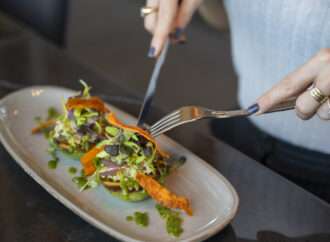El sabor griego llega al hotel Hyatt Regency Barcelona Tower
