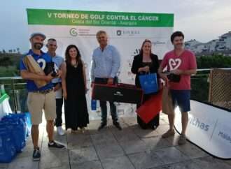 Más de 180 jugadores en el torneo contra el Cáncer Axarquía