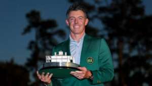 McIlroy aumenta su leyenda con dos chaquetas verdes, Revista de Golf para Mujeres, Ladies In Golf