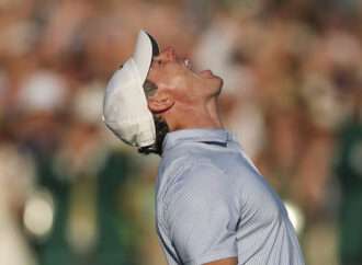 McIlroy aumenta su leyenda con dos chaquetas verdes