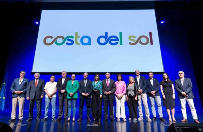 Turismo Costa del Sol estrena nueva imagen de marca, Revista de Golf para Mujeres, Ladies In Golf