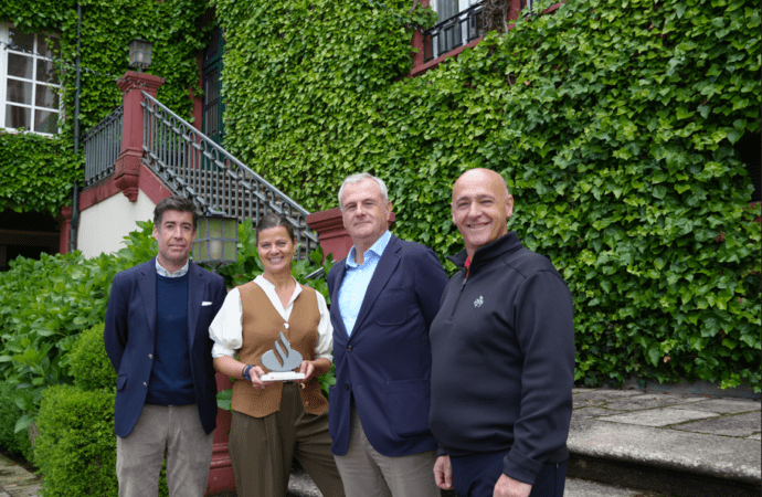 El Santander Golf Tour llega por primera vez a Golf Xaz, Revista de Golf para Mujeres, Ladies In Golf