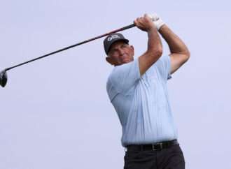Tom Lehman, gran estrella en el Portugal Invitational