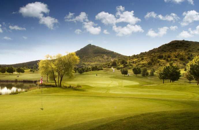 Castillo de Gorraiz debuta en el Santander&nbsp;Golf Tour, Revista de Golf para Mujeres, Ladies In Golf