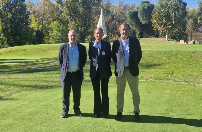 Curso de profesor de golf en Madrid: inscripci&oacute;n 2026, Revista de Golf para Mujeres, Ladies In Golf